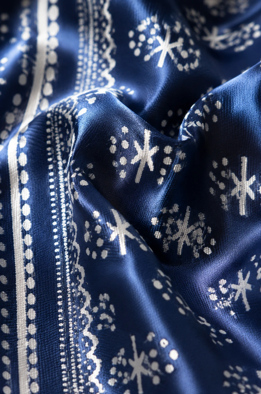 Men's Navy Blue Printed Casual Half Sleeve Shirt - Image 7